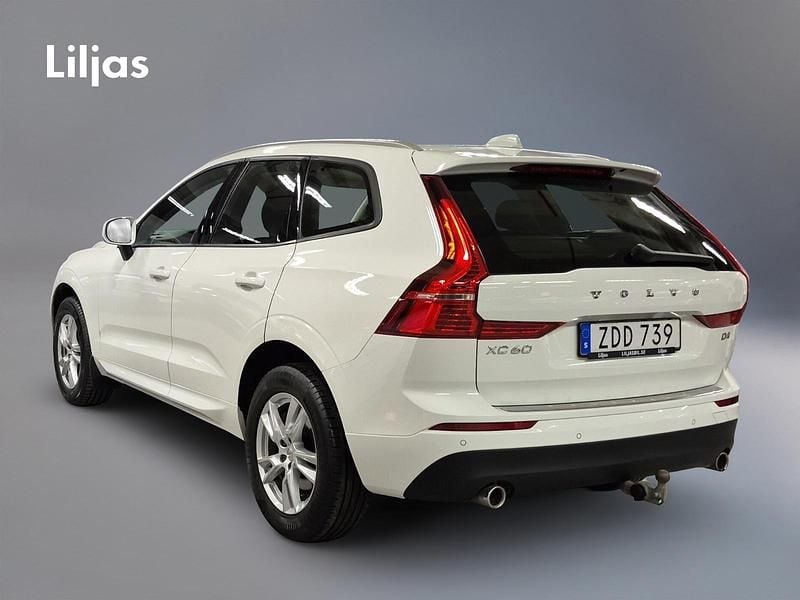 Begagnad Volvo XC60 Momentum 192 HK (141 kW) 2018 Vit SUV