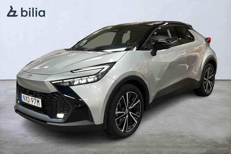 Begagnad Toyota C-HR 2025 Silver SUV