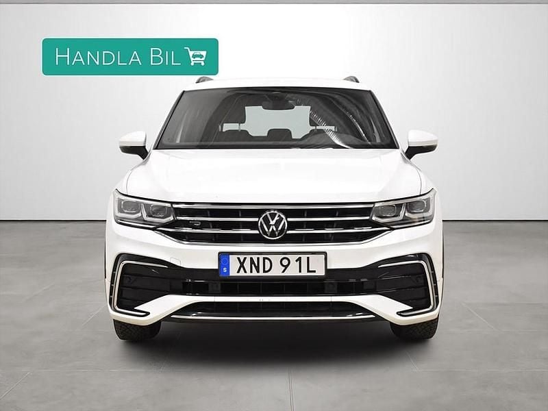 Begagnad VW Tiguan R-line 190 HK (139 kW) 2022 Vit SUV