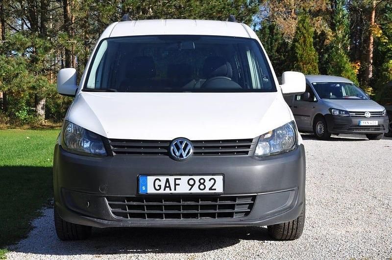 Begagnad VW Caddy Maxi 109 HK (80 kW) 2014 Vit Minibuss
