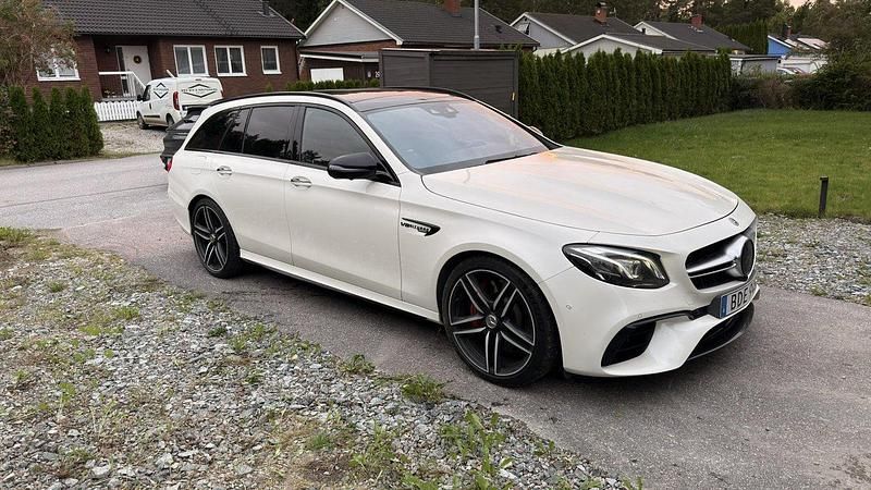 Begagnad 2018 Mercedes E63S AMG AMG Kombi | 599 000 kr - Bild 1/4