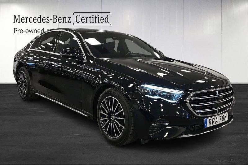 Begagnad Mercedes E220 Exclusive 197 HK (144 kW) 2024 Svart Sedan