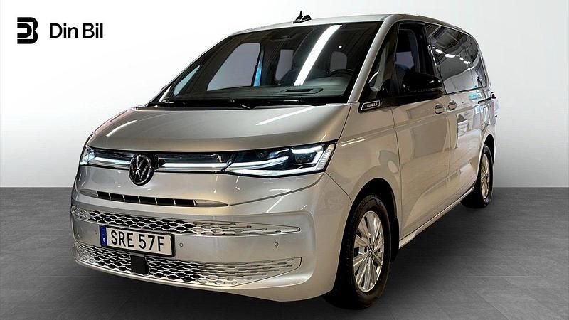 Silver Begagnad 2022 VW Multivan Minibuss | 599 000 kr (Lite dyr) - Bild 1/4