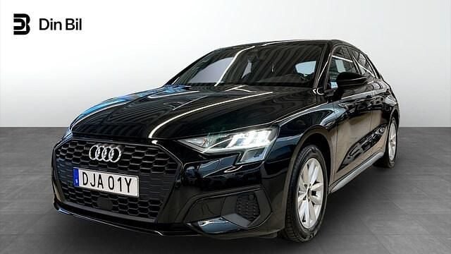 Brilliantsvart Begagnad 2022 Audi A3 Proline | 259 000 kr (Marknadspris) - Bild 1/4