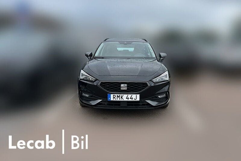 Svart Begagnad 2021 Seat Leon FR Kombi | 234 500 kr (Marknadspris) - Bild 1/1
