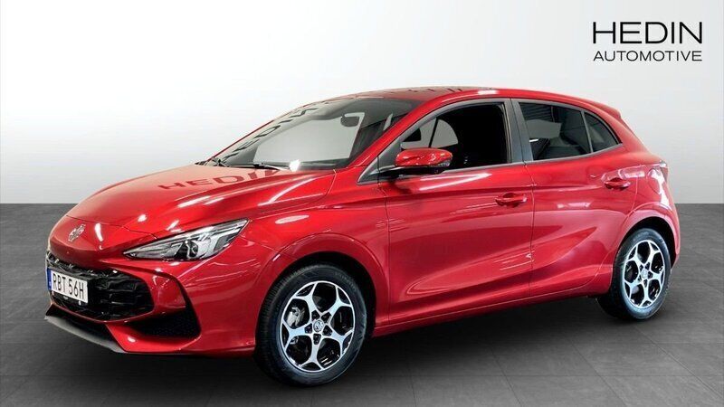 Röd (red) Ny 2024 MG MG3 Luxury Halvkombi | 249 900 kr (Bra pris) - Bild 1/4