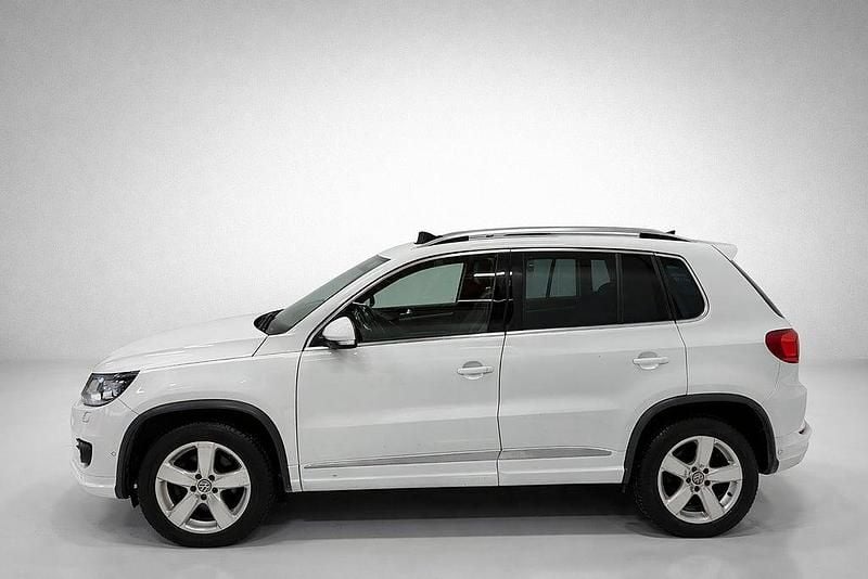 Begagnad VW Tiguan R-line 184 HK (135 kW) 2015 Vit SUV