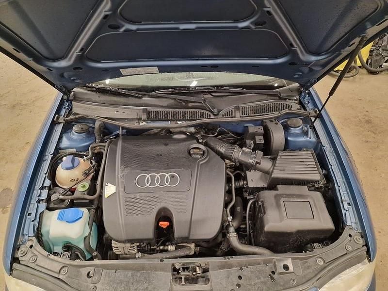 Begagnad 2003 Audi A3 Halvkombi | 13 000 kr (Bra pris) - Bild 1/4