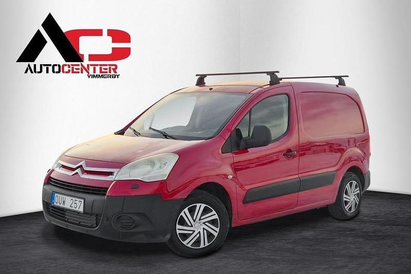 Begagnad Citroën Berlingo 90 HK (66 kW) 2009 Röd Minibuss