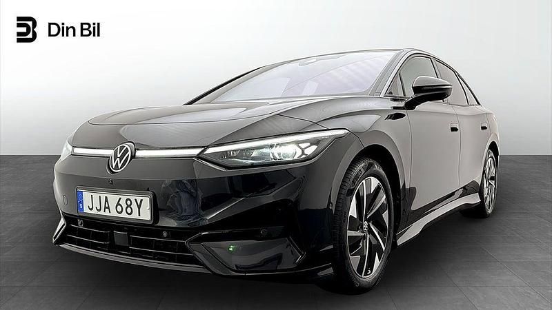 Grenadilla black metallic Begagnad 2024 VW ID.7 Pro SUV | 494 900 kr (Bra pris) - Bild 1/4