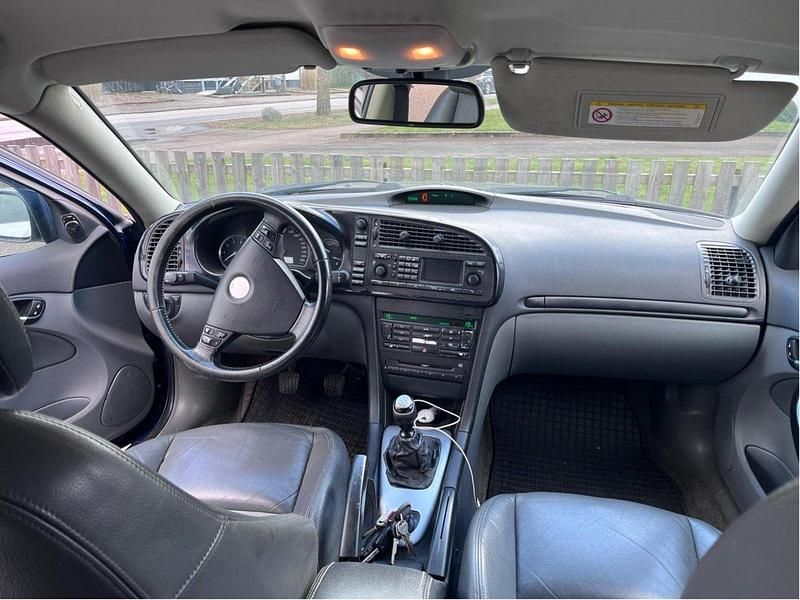 Blå Begagnad 2003 Saab 9-3 Vector Sedan | 25 000 kr (Dyr) - Bild 1/4