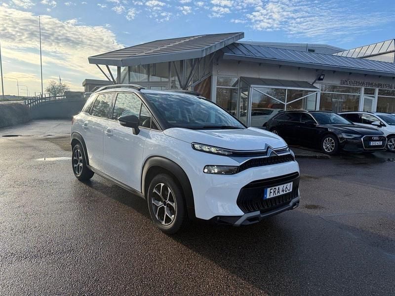 Vit Begagnad 2024 Citroën C3 Aircross PureTech SUV | 189 900 kr (Bra pris) - Bild 1/4