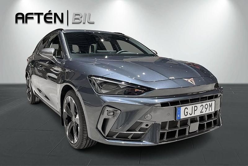 Ny Cupra Leon 150 HK (110 kW) 2025 Mörkgrå (grå) Kombi