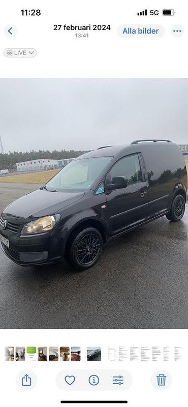 Svart Begagnad 2012 VW Caddy Minibuss | 44 500 kr (Marknadspris) - Bild 1/4