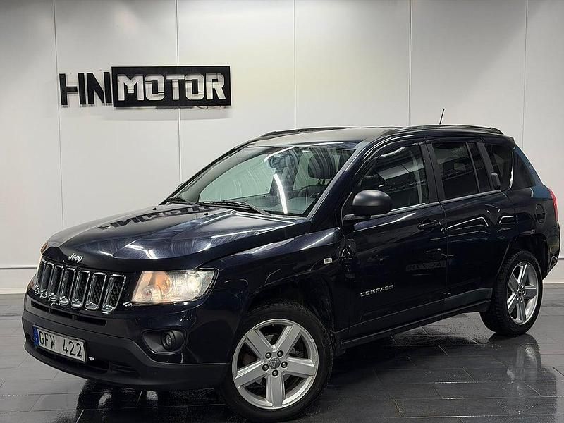 Blå Begagnad 2011 Jeep Compass SUV | 84 900 kr (Marknadspris) - Bild 1/4