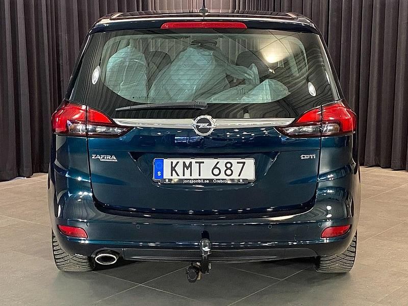 Begagnad Opel Zafira Tourer 170 HK (125 kW) 2016 Grön Minibuss