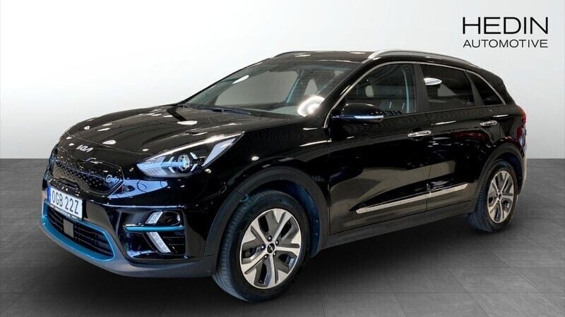 Svart (black) Begagnad 2022 Kia e-Niro Advance SUV | 209 900 kr (Superpris) - Bild 1/4