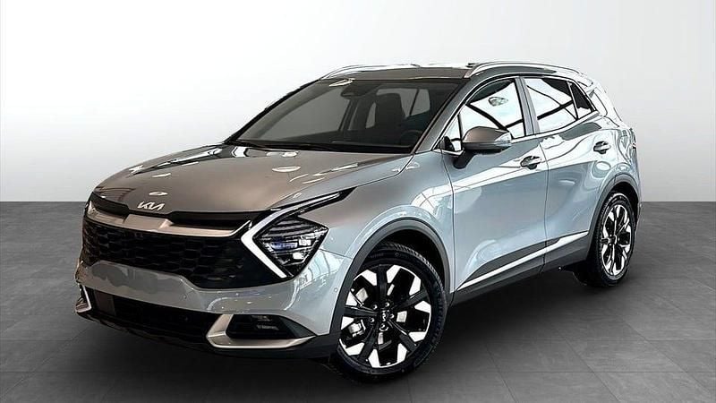Grå Ny 2025 Kia Sportage Advance SUV | 444 000 kr (Marknadspris) - Bild 1/4