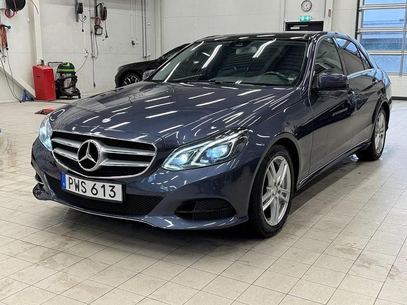 Blå Begagnad 2014 Mercedes E250 Avantgarde Sedan | 189 500 kr (Bra pris) - Bild 1/4