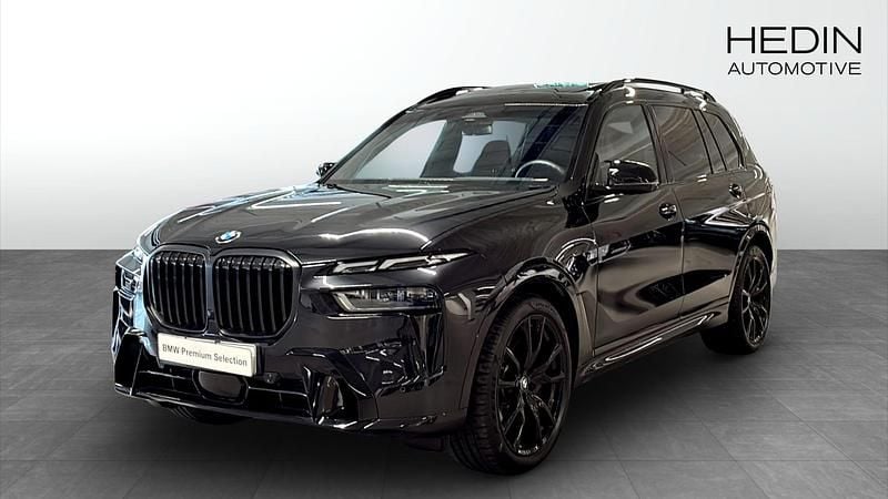 Svart (black) Begagnad 2024 BMW X7 Shadowline SUV | 1 149 000 kr (Marknadspris) - Bild 1/4