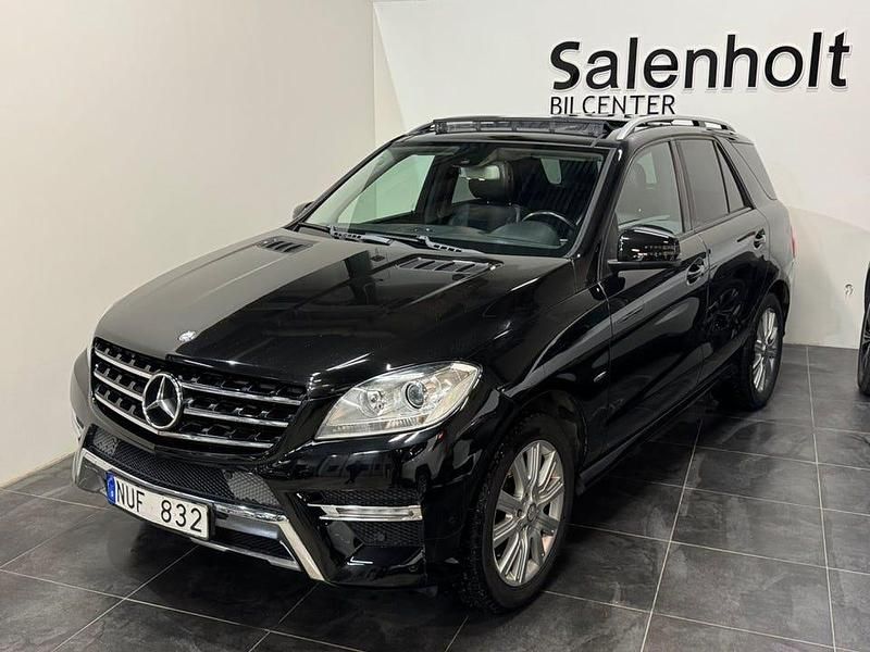 Begagnad Mercedes ML350 AMG line 258 HK (189 kW) 2011 Svart SUV