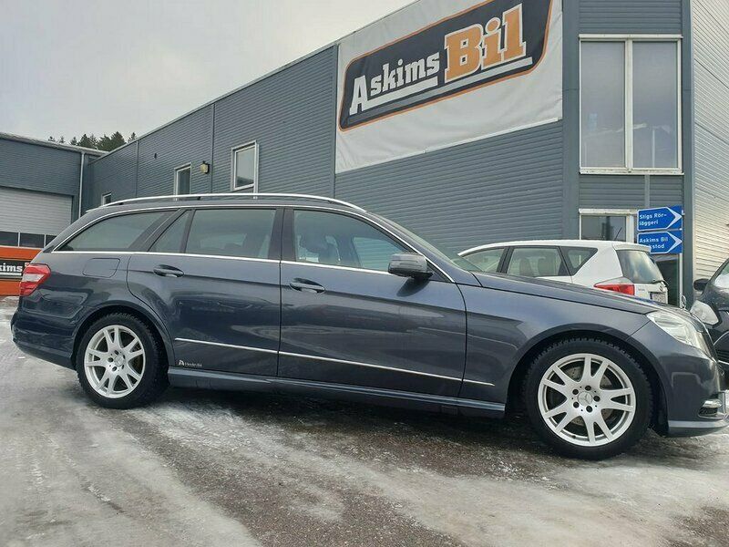 Begagnad Mercedes E220 AMG 212 HK (155 kW) 2012 Grå Kombi
