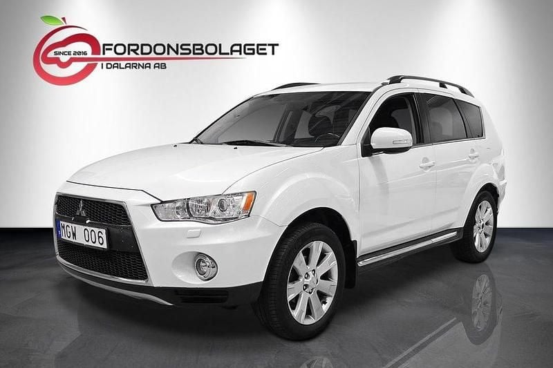 Vit Begagnad 2011 Mitsubishi Outlander SUV | 79 900 kr (Marknadspris) - Bild 1/4