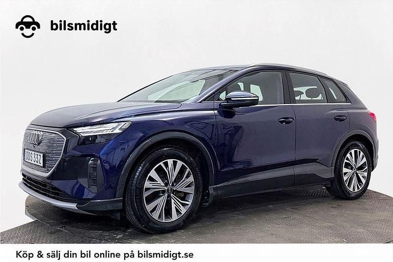 Blå Begagnad 2022 Audi Q4 e-tron Comfort SUV | 339 800 kr (Superpris) - Bild 1/3