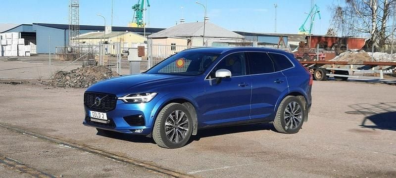 Blå Begagnad 2018 Volvo XC60 R-Design SUV | 339 000 kr (Bra pris) - Bild 1/4