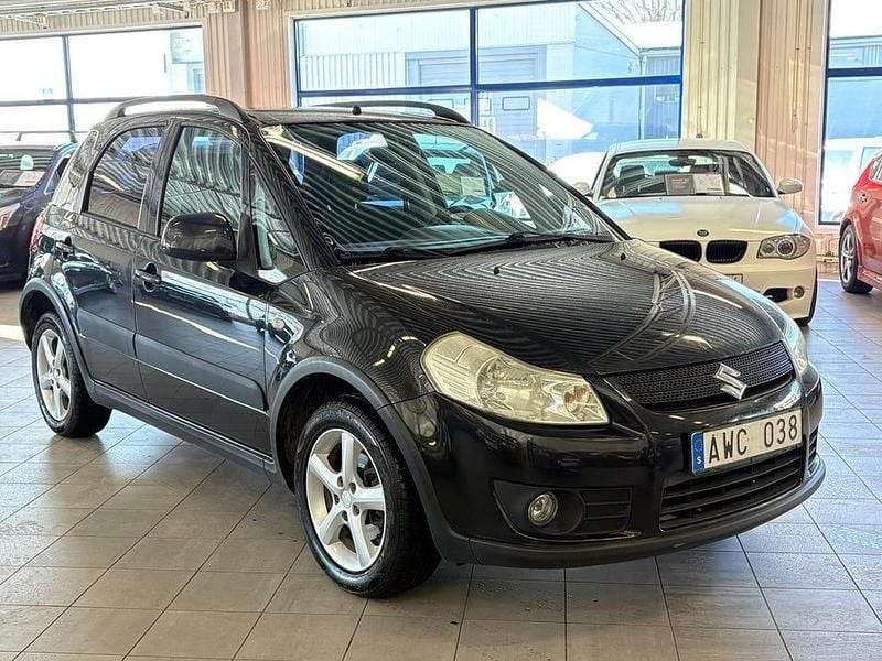 Begagnad Suzuki SX4 107 HK (78 kW) 2006 Svart