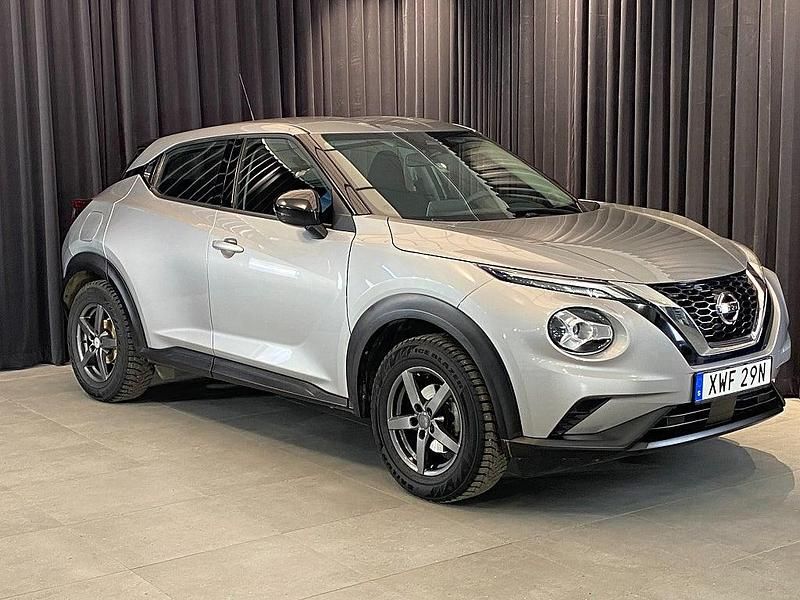 Begagnad Nissan Juke 114 HK (83 kW) 2021 Silver SUV