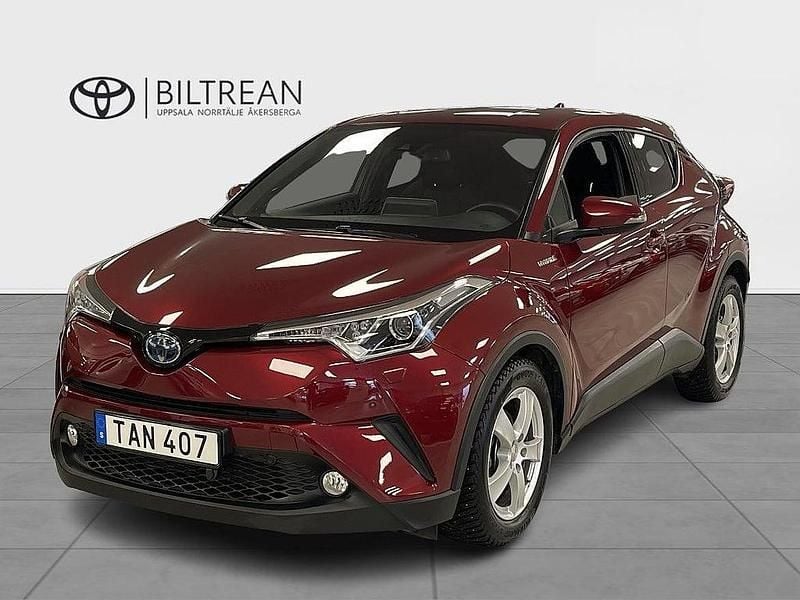 Röd Begagnad 2018 Toyota C-HR Edition SUV | 229 900 kr (Marknadspris) - Bild 1/3
