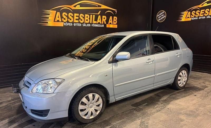 Blå Begagnad 2006 Toyota Corolla | 34 900 kr (Marknadspris) - Bild 1/1