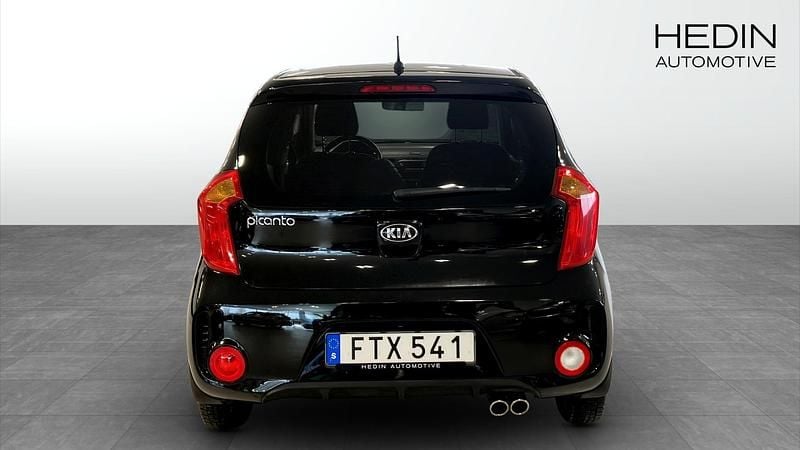 Begagnad Kia Picanto 84 HK (61 kW) 2015 Svart Halvkombi