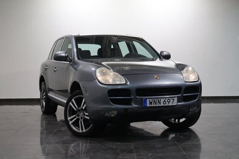 Silver Begagnad 2005 Porsche Cayenne S SUV | 69 000 kr (Bra pris) - Bild 1/4