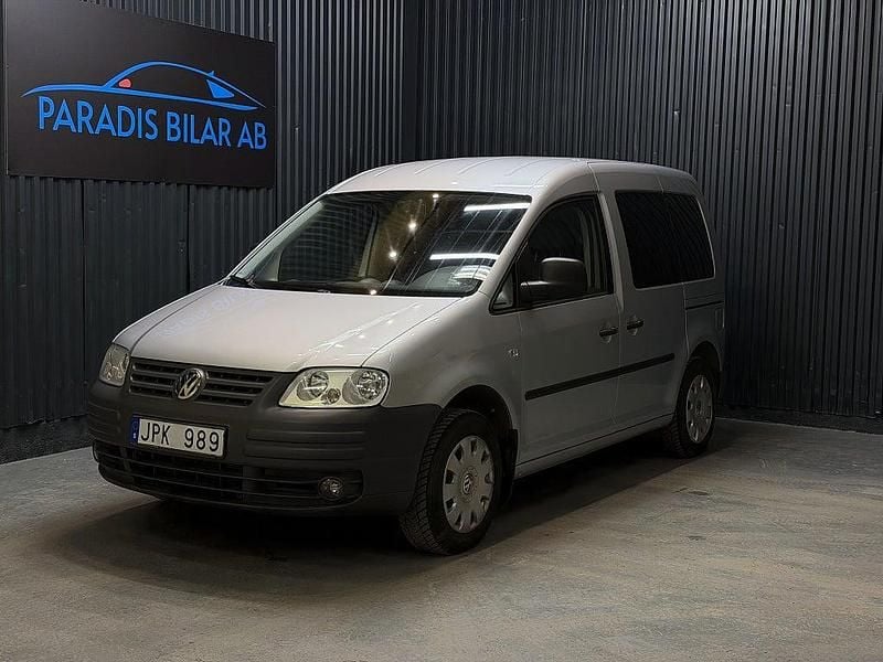 Begagnad VW Caddy 109 HK (80 kW) 2009 Silver Minibuss