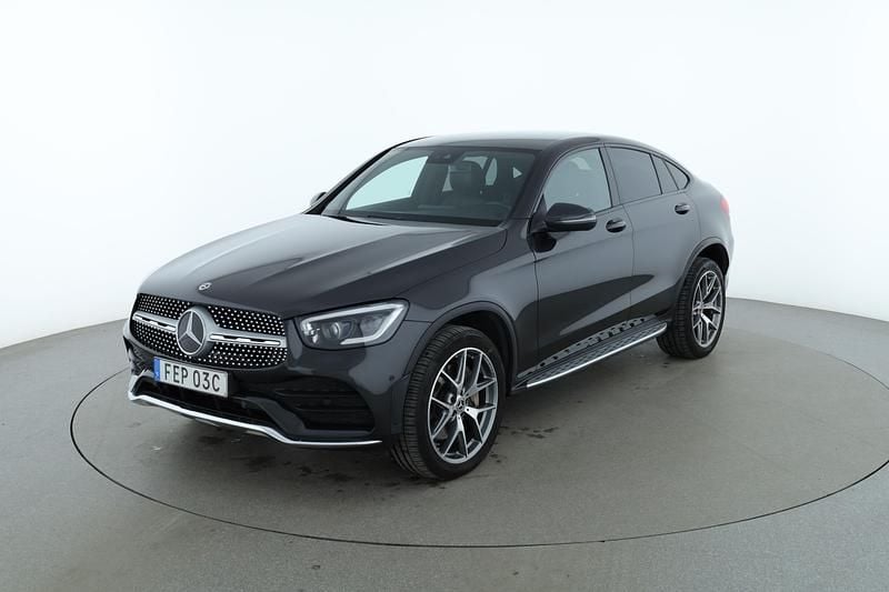 Begagnad Mercedes GLC300e AMG line 324 HK (238 kW) 2020 Grå Sportkupé