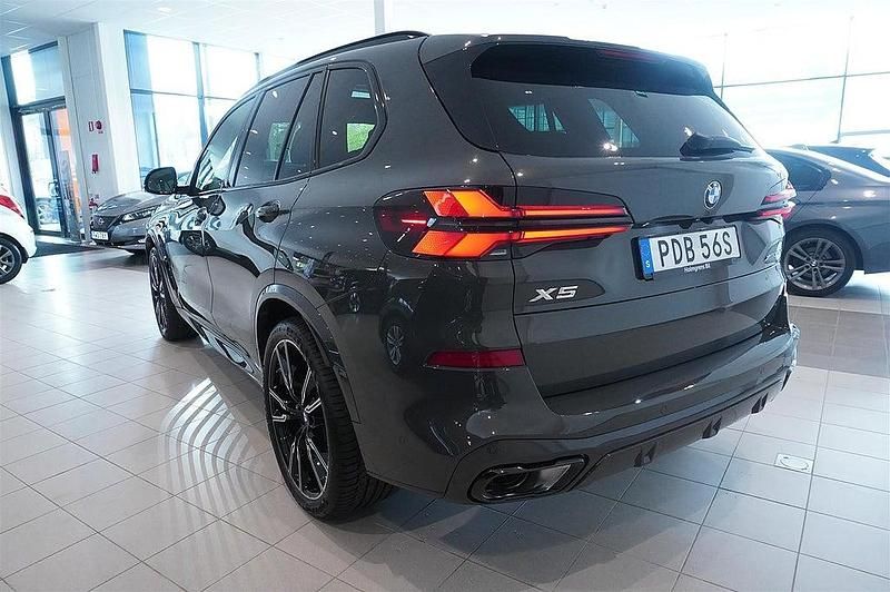 Begagnad BMW X5 M Sport 286 HK (210 kW) 2025 Okänd SUV
