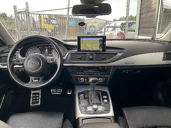 Begagnad Audi S7 Sportback 556 HK (408 kW) 2012 Röd Halvkombi