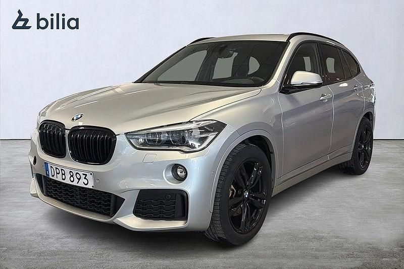 Begagnad BMW X1 Comfort Edition 190 HK (139 kW) 2016 Silver SUV