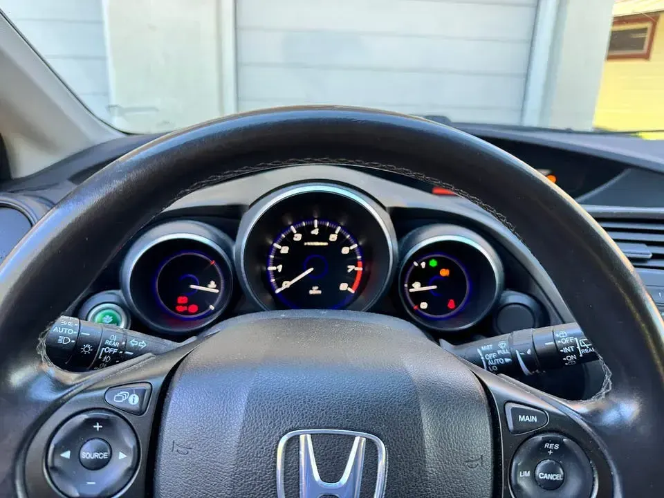 Begagnad Honda Civic 142 HK (2012) i Gävle - 85 000 kr | AutoUncle