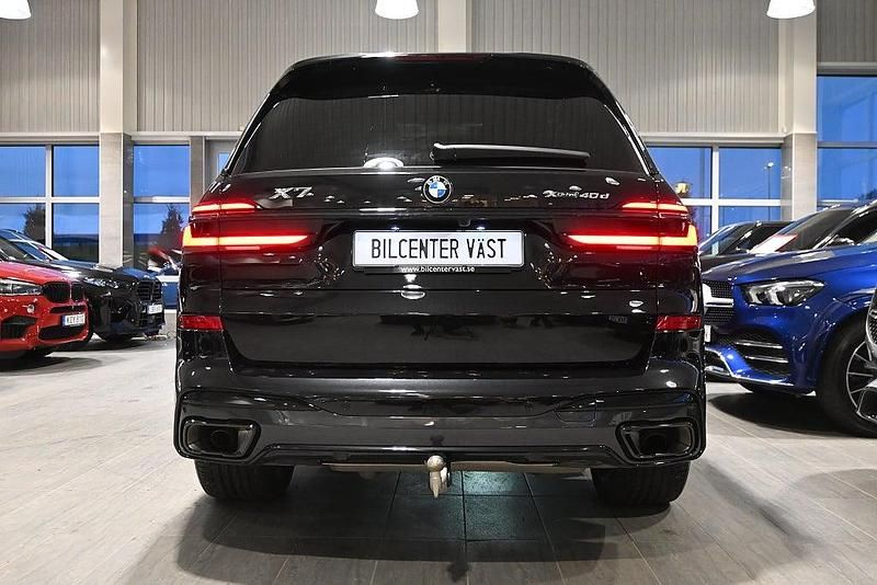 Begagnad BMW X7 Comfort Edition 352 HK (258 kW) 2024 Svart SUV