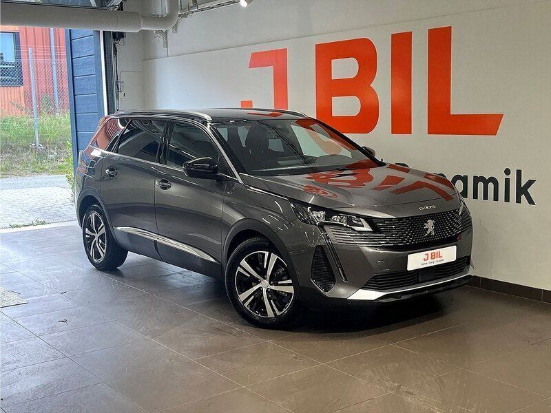 Grå Ny 2024 Peugeot 5008 GT Minibuss | 429 900 kr (Dyr) - Bild 1/4