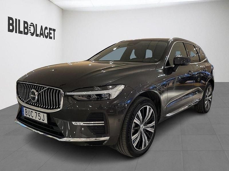 Grå Begagnad 2023 Volvo XC60 Ultimate SUV | 509 800 kr (Marknadspris) - Bild 1/4