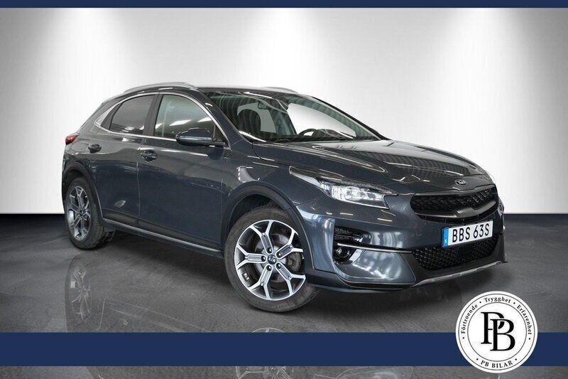 Grå Begagnad 2020 Kia XCeed SUV | 194 900 kr (Marknadspris) - Bild 1/3