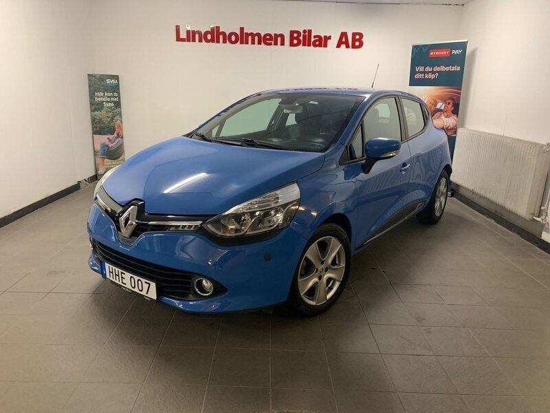 Blå Begagnad 2015 Renault Clio IV Halvkombi | 79 900 kr (Bra pris) - Bild 1/4