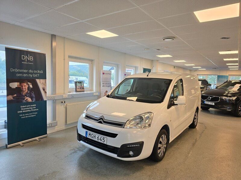 Vit Begagnad 2015 Citroën Berlingo Minibuss | 79 900 kr (Marknadspris) - Bild 1/4