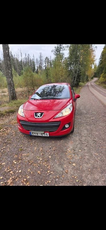 Begagnad 2007 Peugeot 207 Halvkombi | 7 000 kr (Superpris) - Bild 1/4