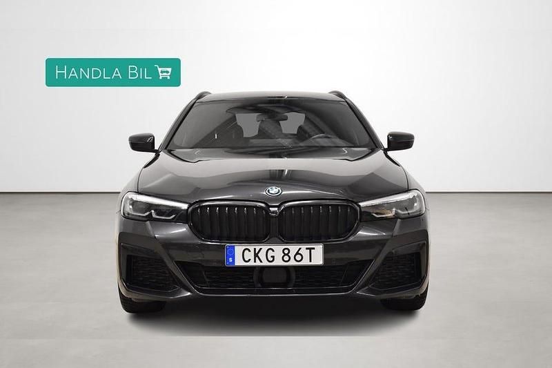 Begagnad BMW 530 M Sport 292 HK (214 kW) 2024 Grå
