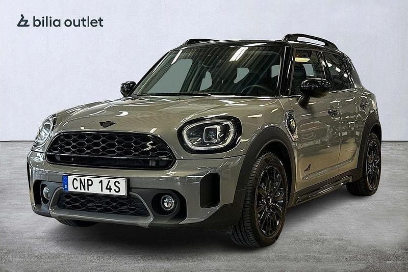 Grå Begagnad 2022 Mini Cooper Countryman SUV | 329 900 kr (Marknadspris) - Bild 1/3
